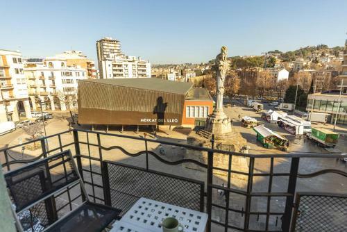 Bravissimo El Lle�, Bright 4-bedroom Apartment