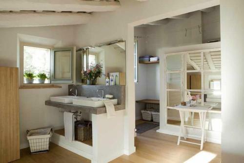 Mas�a de Saus Casa Rural En El Alt Empord�