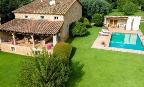 Mas�a de Saus Casa Rural En El Alt Empord�