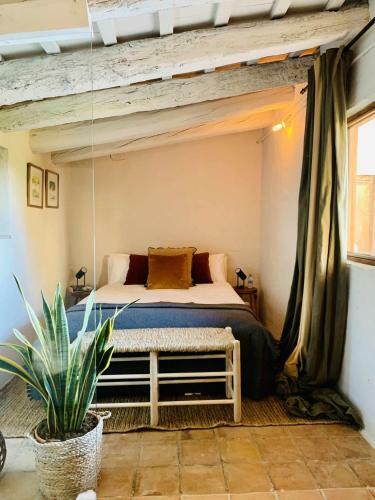 Mas�a de Saus Casa Rural En El Alt Empord�