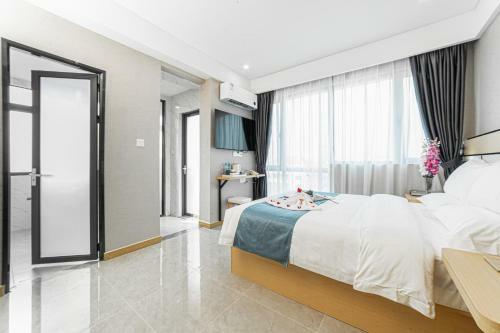 Ark Hotel