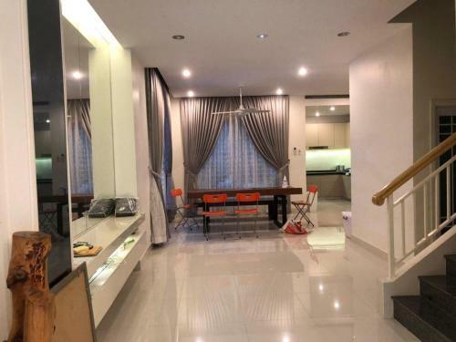 Villa Ellienett Spot