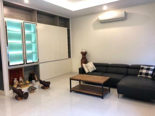 Villa Ellienett Spot