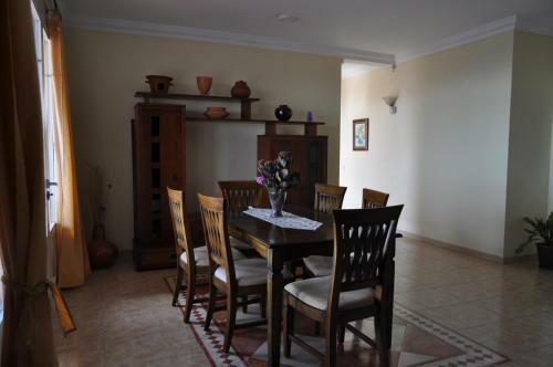 Villa Miramar, G�ime