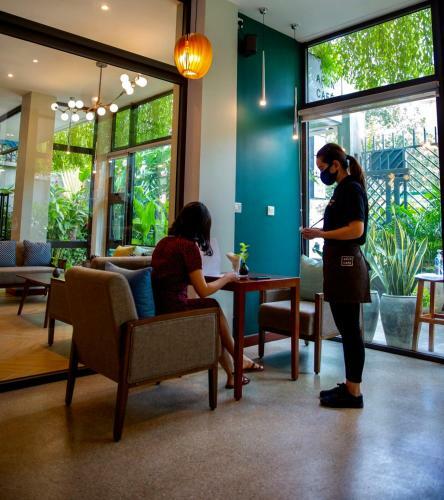 Indra Hotel