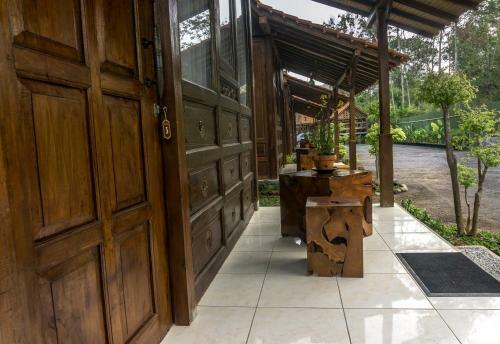 Hotel The Omah Borobudur