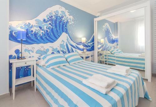 Seaview Modern Beach Apartment
