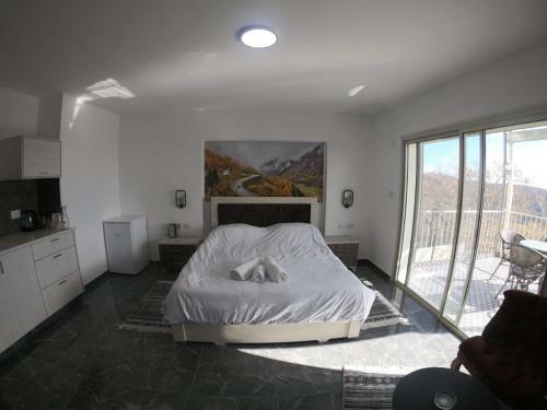Hostal Sunrise Bhermon