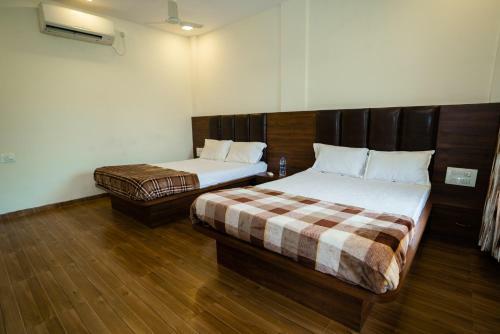 Hotel The Visava Resort ( Garden And Lawn )