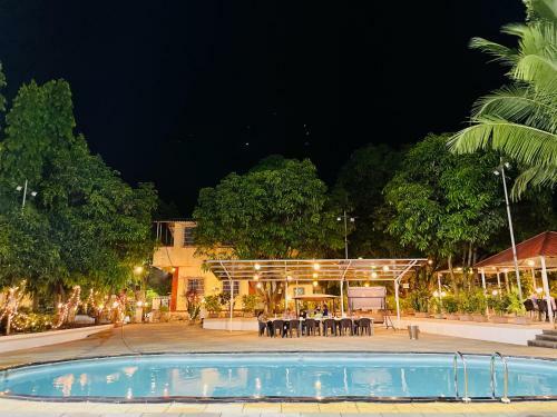 Hotel The Visava Resort ( Garden And Lawn )