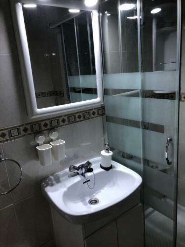 Studio Apartment Yate1