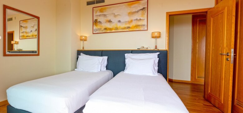 Ms Aparthotel