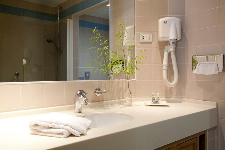 Ms Aparthotel