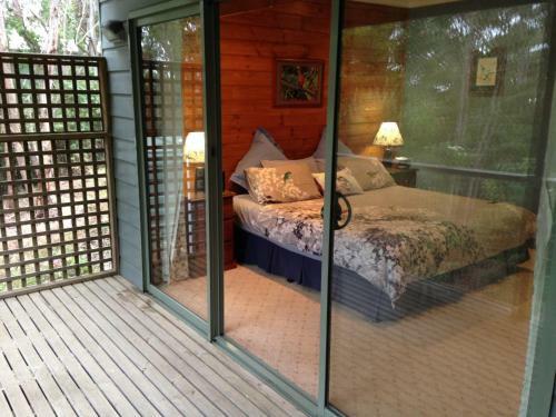 Lodge Southern Anchorage Retreat