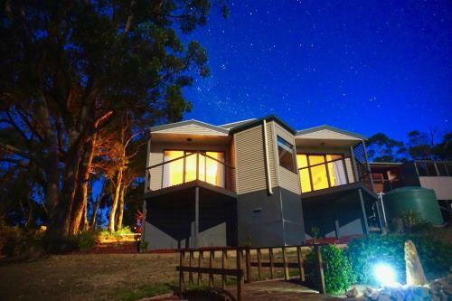 Lodge Southern Anchorage Retreat