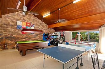 Aparthotel Glen Eden Beach Resort