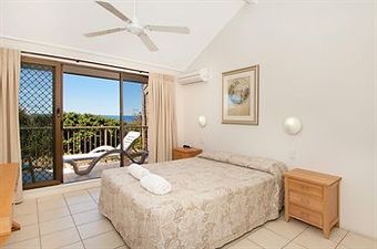 Aparthotel Glen Eden Beach Resort