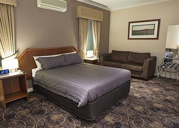 Quality Hotel Bayswater