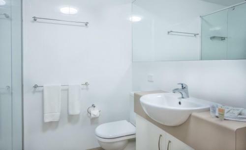 Hotel Peregian Court Resort
