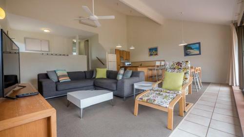 Hotel Peregian Court Resort