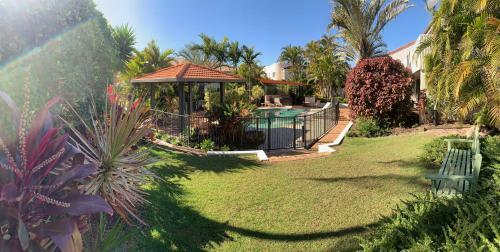 Hotel Peregian Court Resort