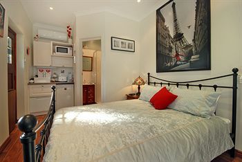 Above Bored Bed And Breakfast