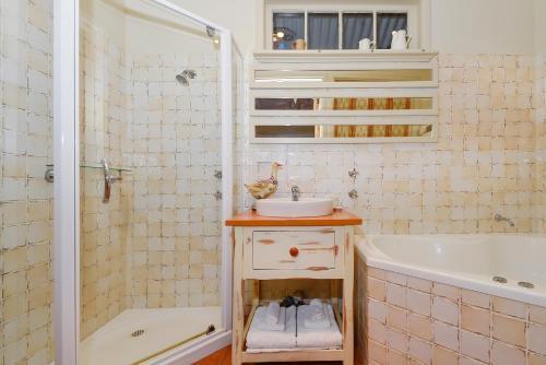 Hostal Ford House Retreat
