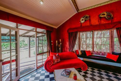 Casuarina Motel Suites