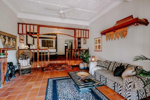 Casuarina Motel Suites