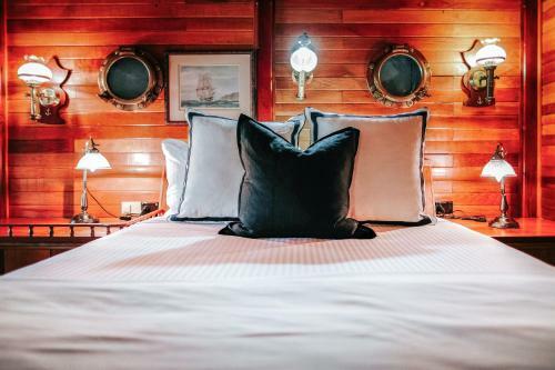 Casuarina Motel Suites