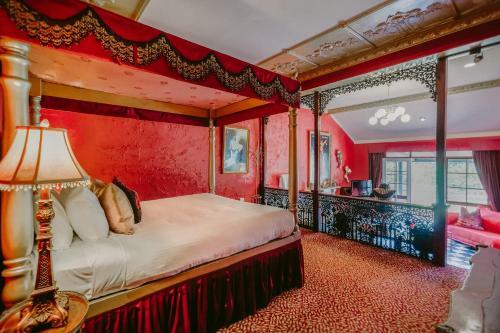 Casuarina Motel Suites