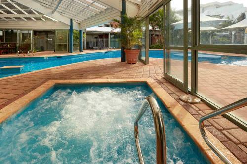 Broadwater Resort Apartments