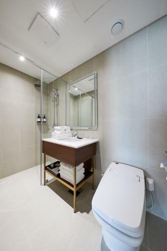 H1 Hotel