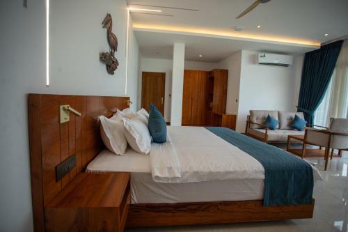 Hotel Beacon By The Bay - 05 Bed Room Luxury Villa