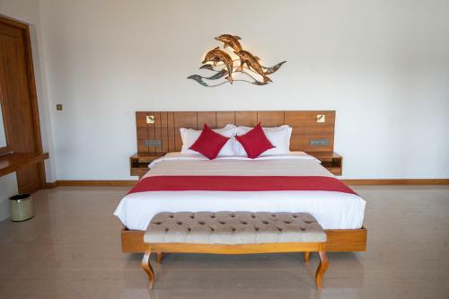 Hotel Beacon By The Bay - 05 Bed Room Luxury Villa