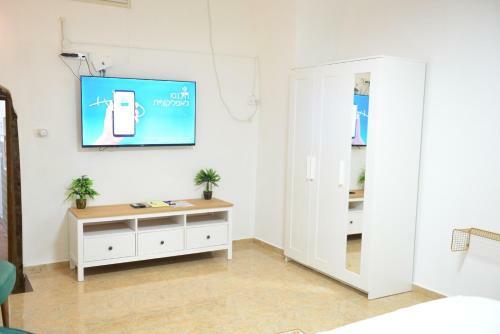 Shafika House