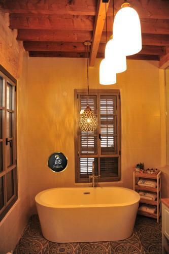 Hostal Salah Aldin House
