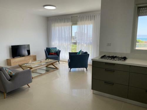 Acre New 3 Bedrooms Beachfront Apartment