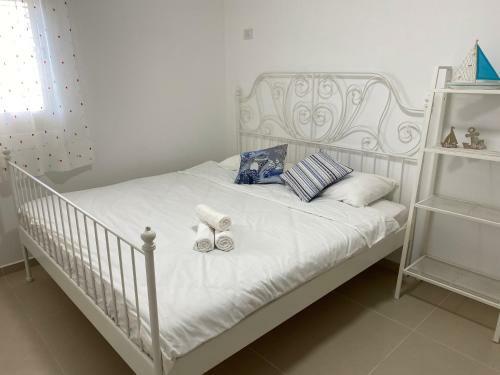 Acre New 3 Bedrooms Beachfront Apartment
