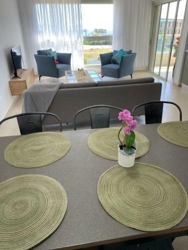 Acre New 3 Bedrooms Beachfront Apartment