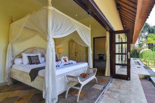 Villa Lotus Dencarik