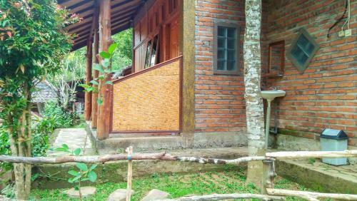 Buda's Homestay Lemukih