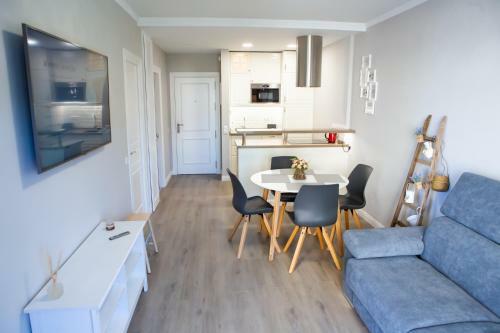 Beachfront Apartment In Fuengirola New
