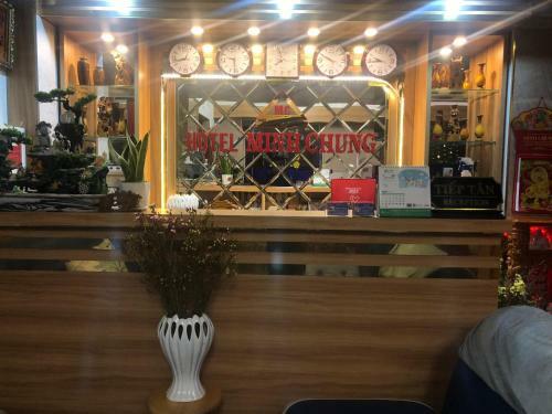 Hotel Kh�ch S?n Minh Chung