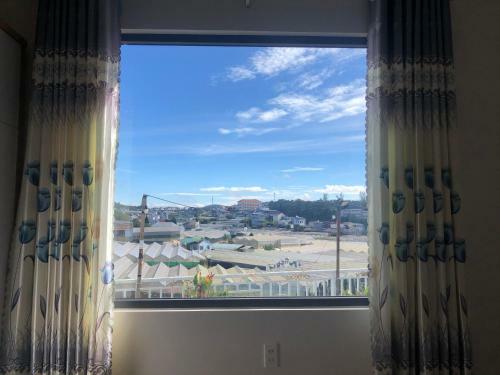 Hotel Kh�ch S?n Minh Chung