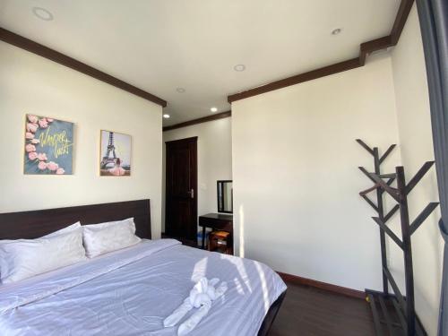 C? Villa Nguy�n C?n 6 Ph�ng Nguy?n Si�u P7