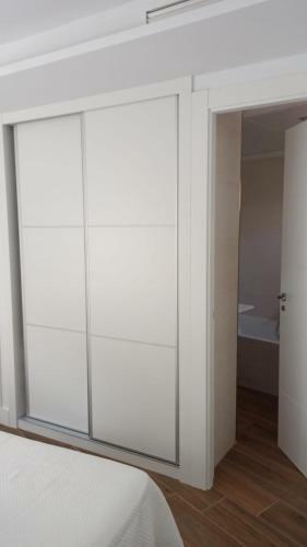 Beautiful Apartment In Third Line Beach Boliches