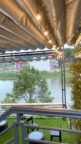 Windy Lake Homestay