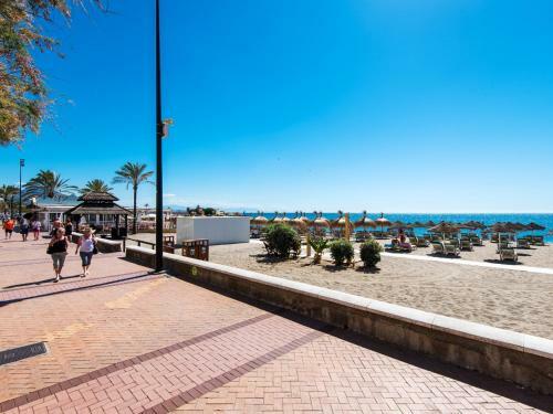 Rentandhomes Fuengirola Beach Apartment
