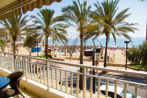 25-modern Apartment In Paseo Maritimo, Fuengirola!